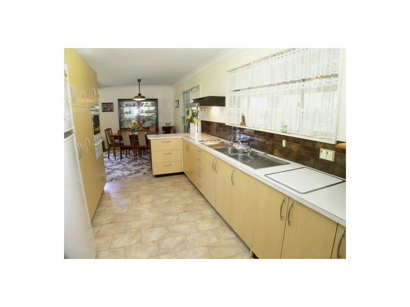 8 Hagen Street, Upper Mount Gravatt QLD 4122