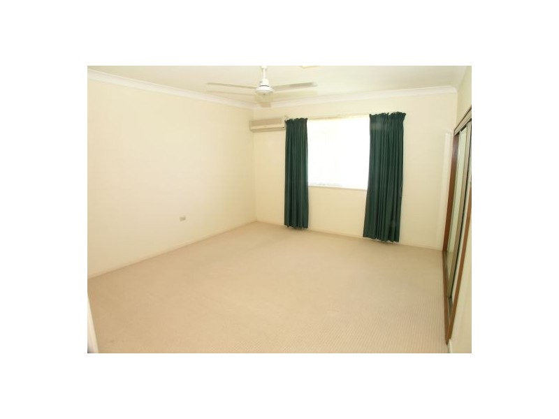 8 Hagen Street, Upper Mount Gravatt QLD 4122