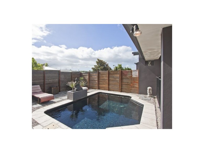 15  Lilly  Cr, Kallangur QLD 4503