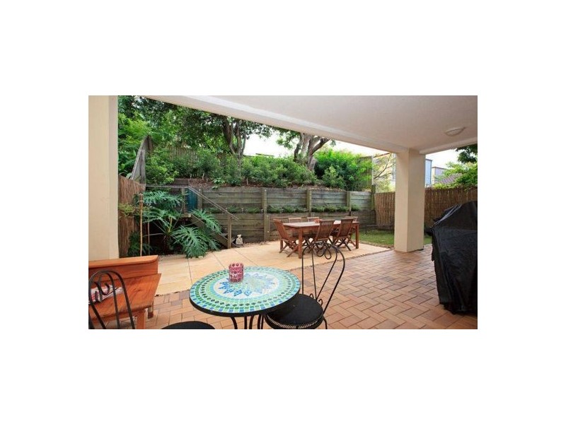 4/48 Riddell Street, Bulimba QLD 4171