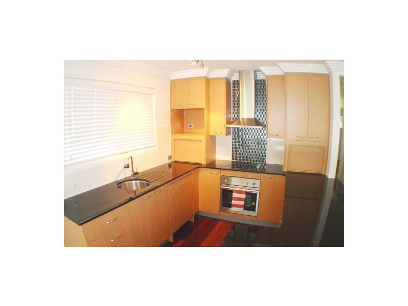 1 . Ostend CT, Cleveland QLD 4163