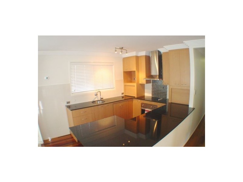 1 . Ostend CT, Cleveland QLD 4163