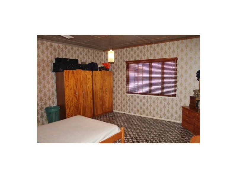 38 Marvin Street, Holland Park West QLD 4121