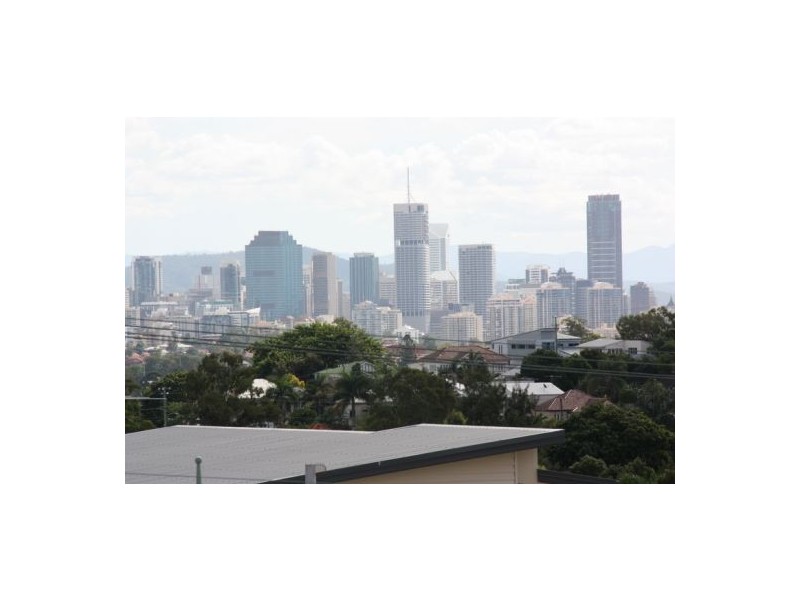 86 Bundah Street, Camp Hill QLD 4152