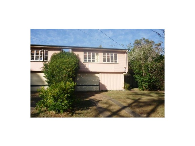 86 Bundah Street, Camp Hill QLD 4152