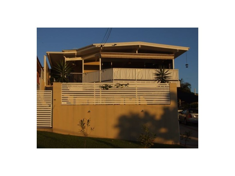 37 dagmar, Holland Park QLD 4121