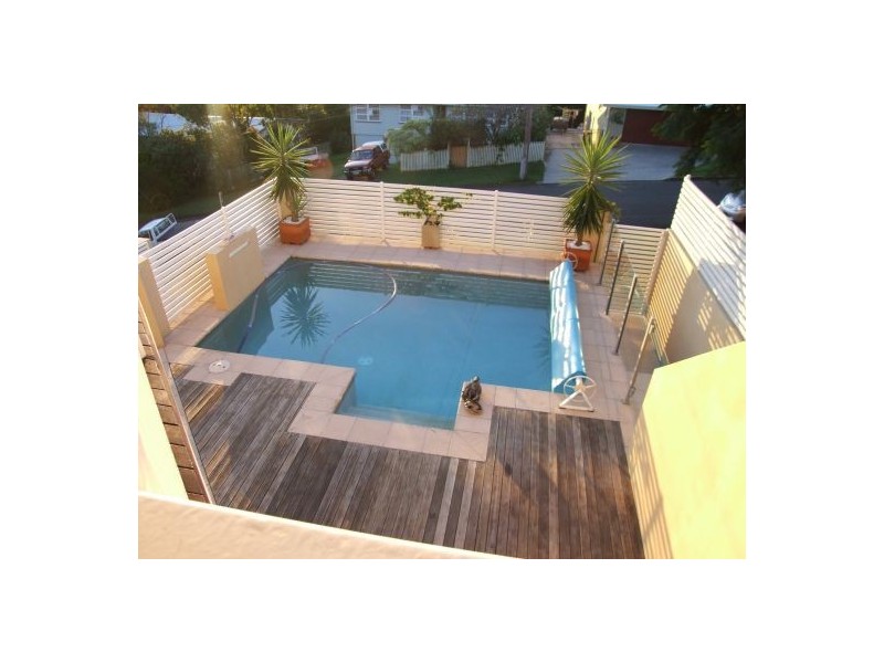 37 dagmar, Holland Park QLD 4121