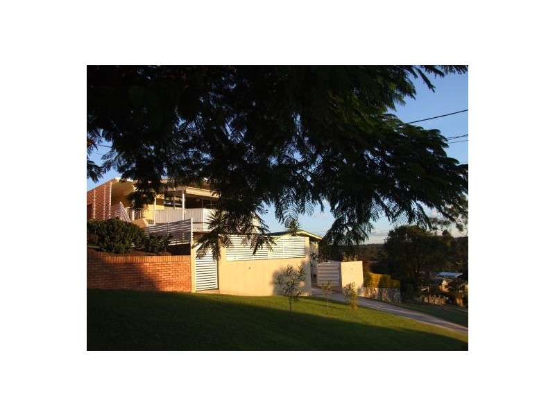 37 dagmar, Holland Park QLD 4121