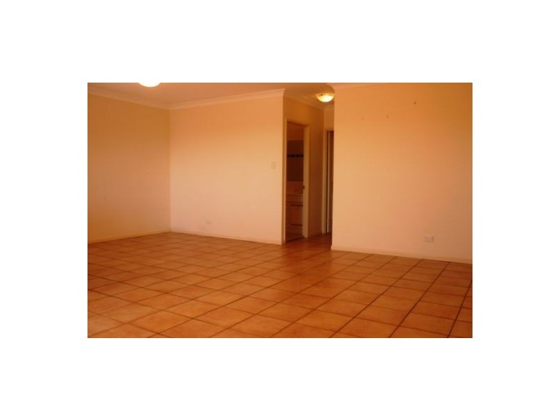 8/192 Juliette Street, Greenslopes QLD 4120