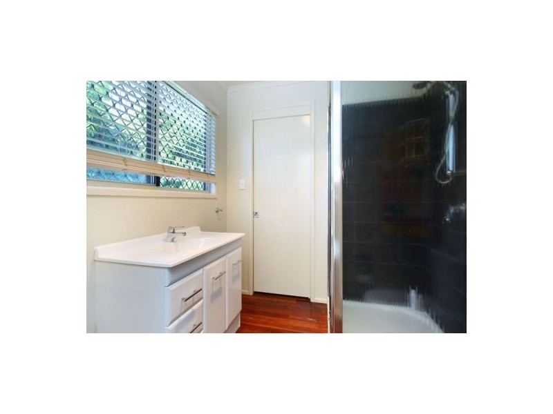 72 Andrew Avenue, Tarragindi QLD 4121