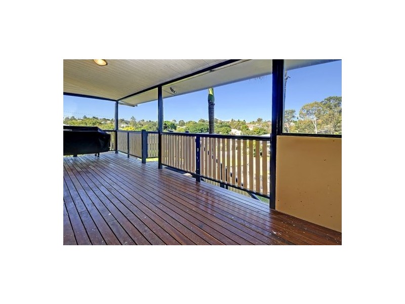 35 Plimsoll Street, Greenslopes QLD 4120