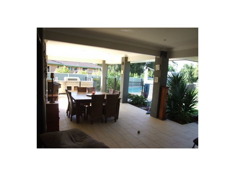 10 Risebrough Terrace, Cleveland QLD 4163