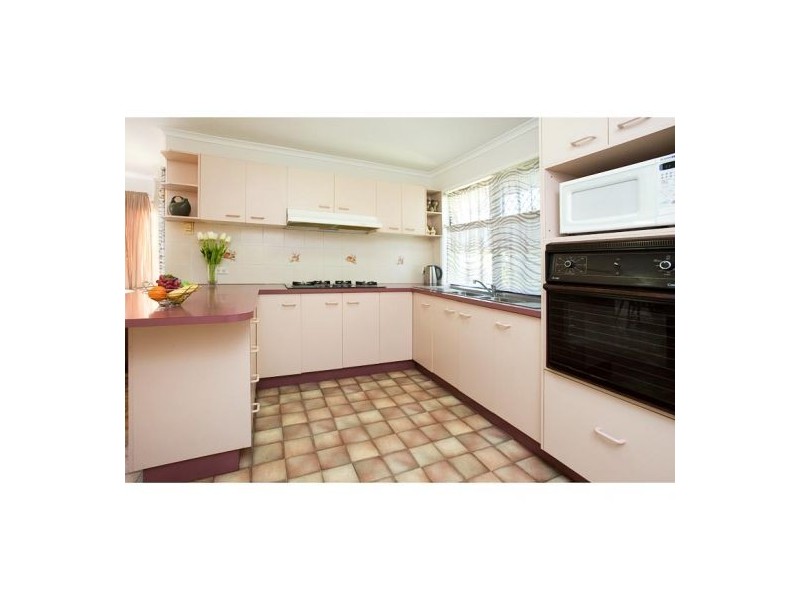15 Leru St, Mansfield QLD 4122