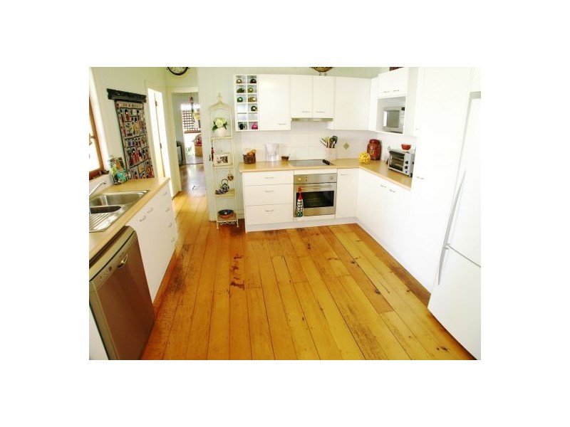 2-21 Dansie Street, Greenslopes QLD 4120