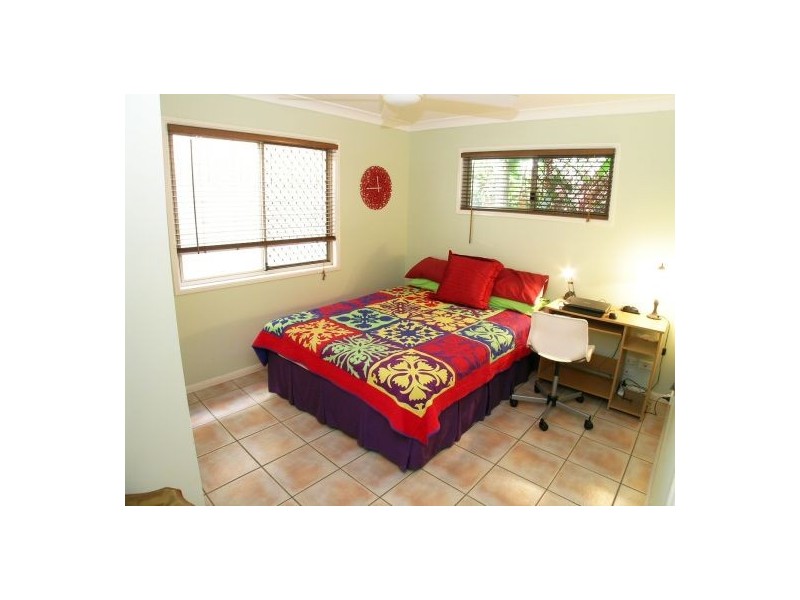 2-21 Dansie Street, Greenslopes QLD 4120