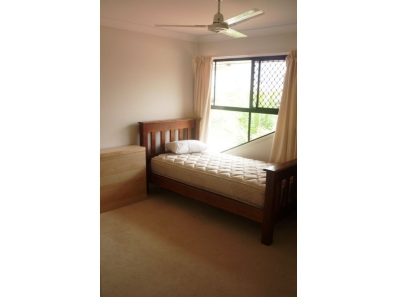 1/80 Plimsol Street, Greenslopes QLD 4120