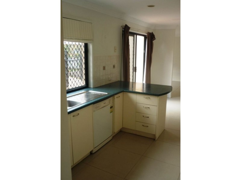 1/80 Plimsol Street, Greenslopes QLD 4120