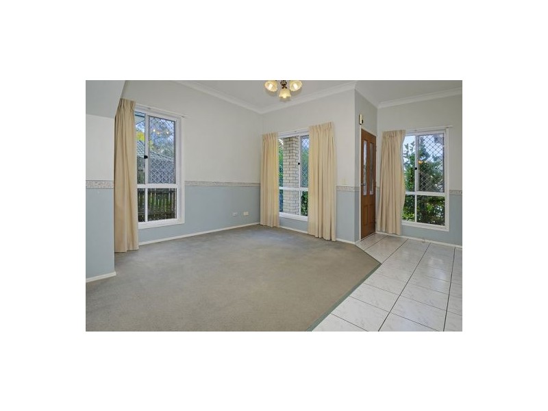 2 / 39  Blantyre Rd, Mount Gravatt East QLD 4122