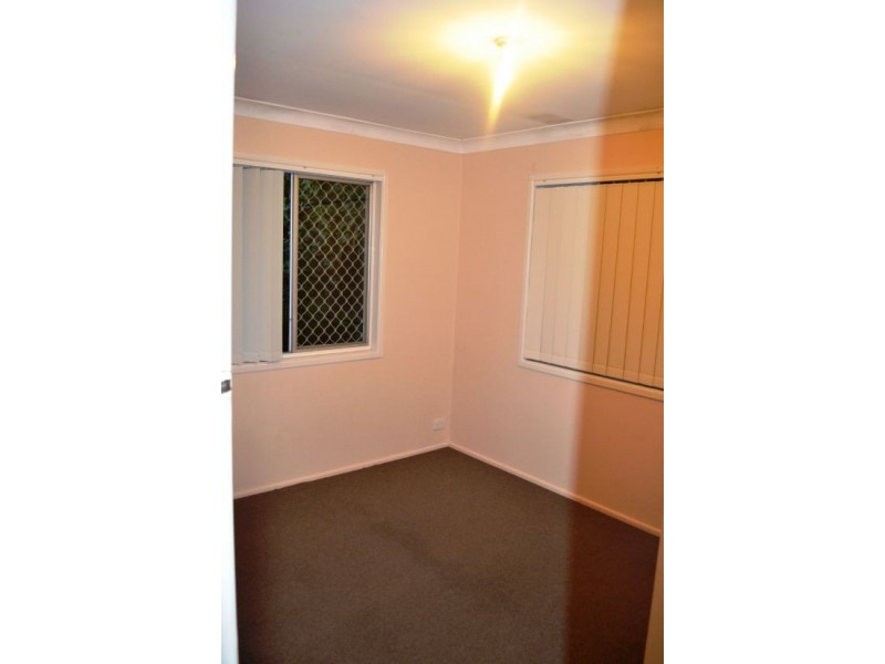 19 Ash Avenue, Woodridge QLD 4114