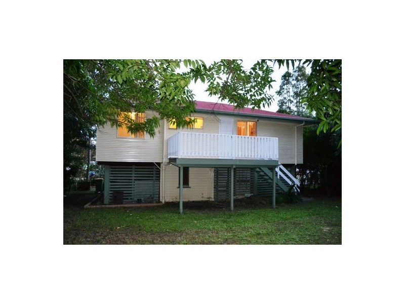 19 Ash Avenue, Woodridge QLD 4114