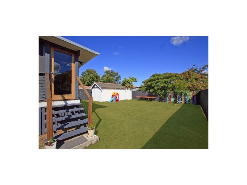 95 Lyon Street, Moorooka QLD 4105