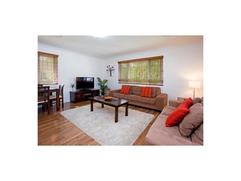 10 Olivella St, Mansfield QLD 4122