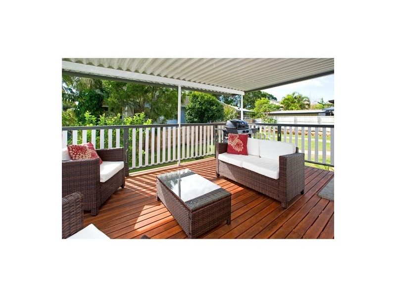 10 Olivella St, Mansfield QLD 4122