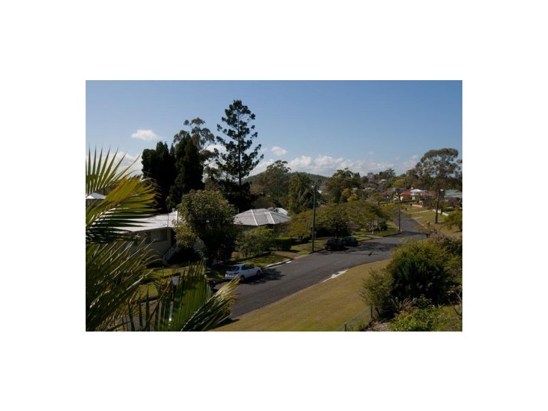 6 Diamond St, Holland Park QLD 4121