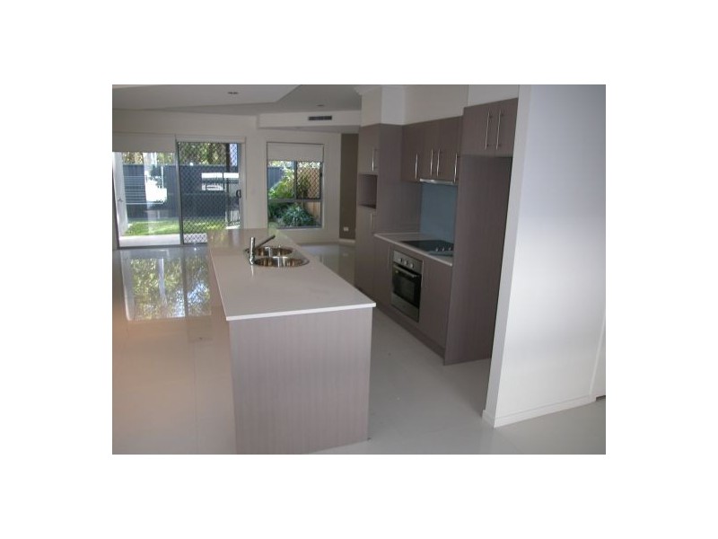 11/276 Pine Mountain Rd,, Carina Heights QLD 4152