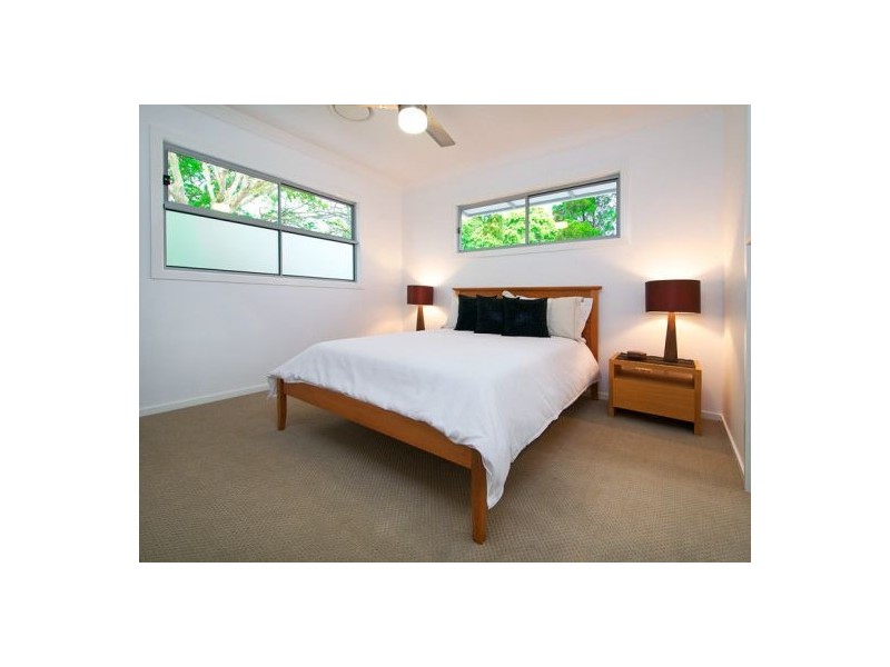 1/80 Plimsol Street, Greenslopes QLD 4120