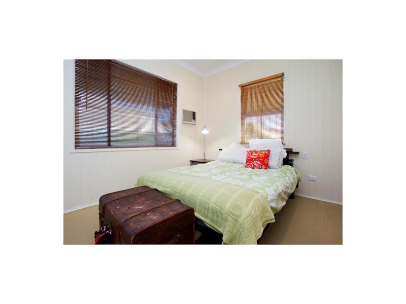 32 Lumley St, Upper Mount Gravatt QLD 4122