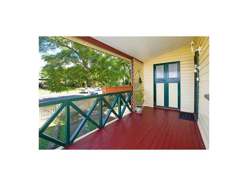 32 Lumley St, Upper Mount Gravatt QLD 4122