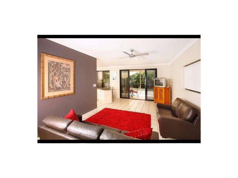 1 Isles Rd, Indooroopilly QLD 4068