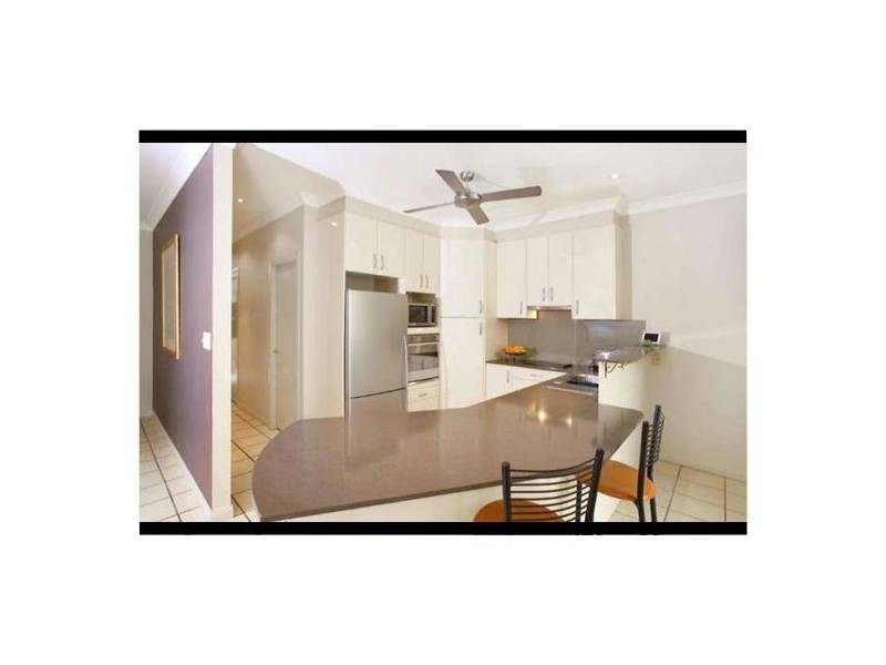 1 Isles Rd, Indooroopilly QLD 4068