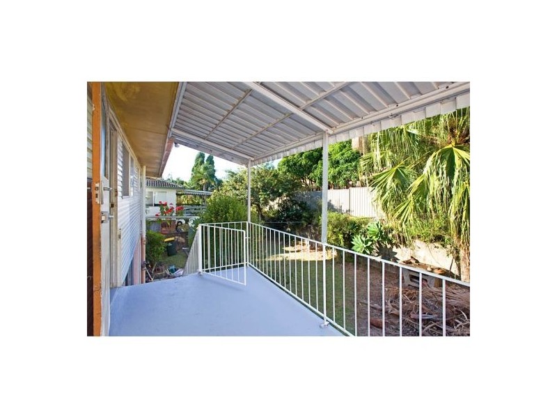 25 Togar St, Mansfield QLD 4122