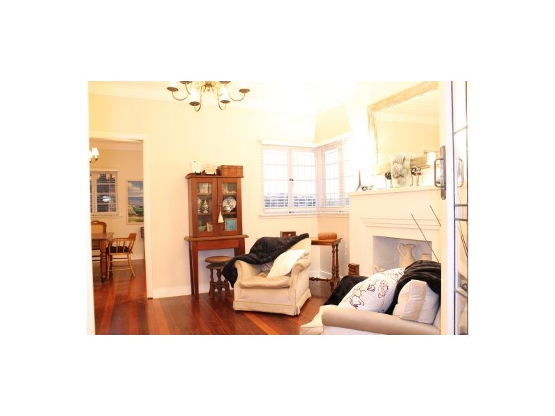 307 Chatsworth Road, Coorparoo QLD 4151