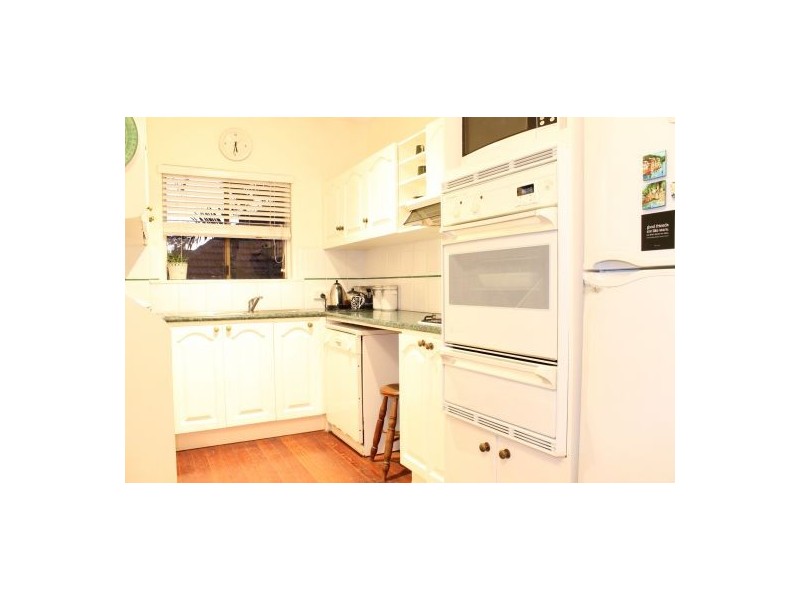 307 Chatsworth Road, Coorparoo QLD 4151