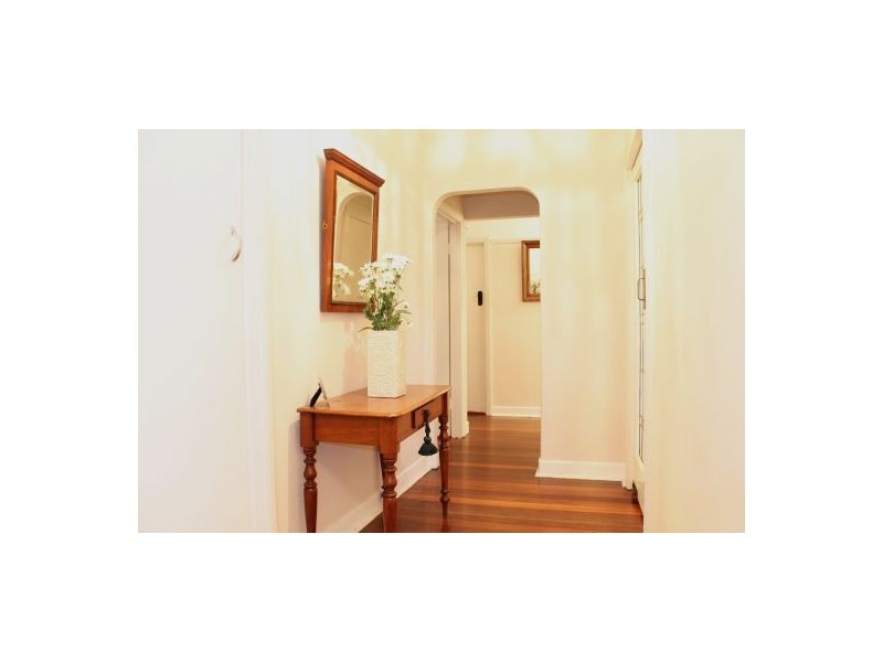 307 Chatsworth Road, Coorparoo QLD 4151