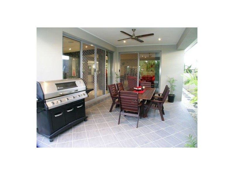 34 Larapinta Circuit, Parkinson QLD 4115