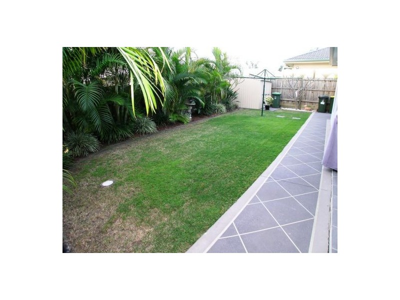 34 Larapinta Circuit, Parkinson QLD 4115