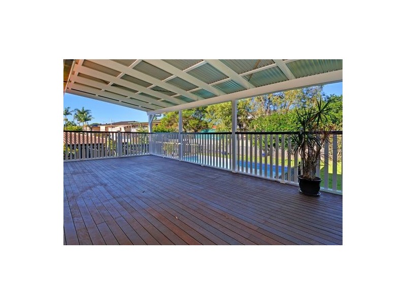 67 Greenmeadow Road, Mansfield QLD 4122