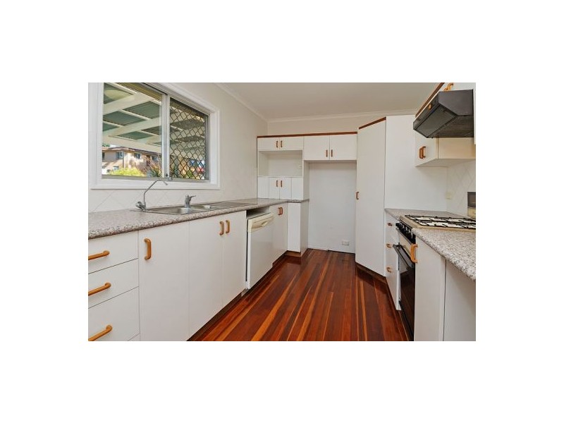 67 Greenmeadow Road, Mansfield QLD 4122