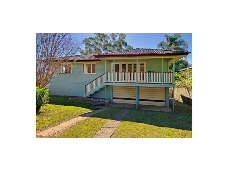 406 Richmond Rd, Cannon Hill QLD 4170