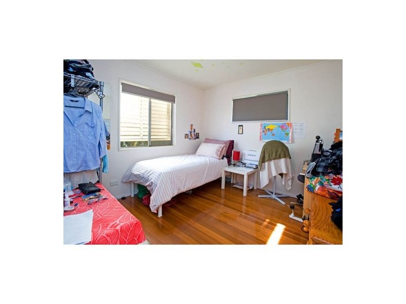 25 Danina St, Mansfield QLD 4122