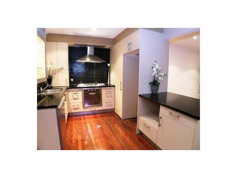 16 Suncroft Street, Mount Gravatt QLD 4122