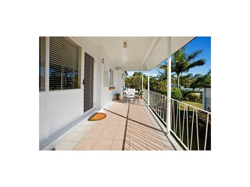 6 Zetland St, Upper Mount Gravatt QLD 4122