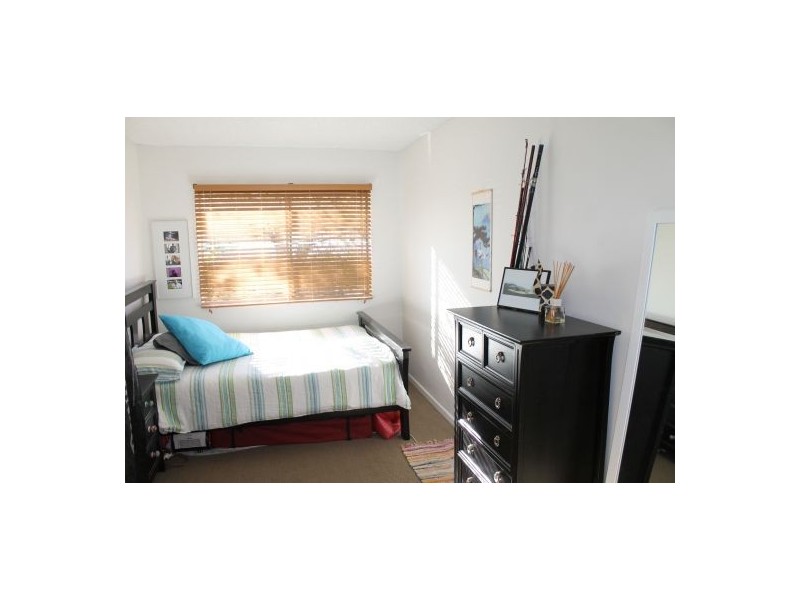 2/31 Robinson Street, Coorparoo QLD 4151