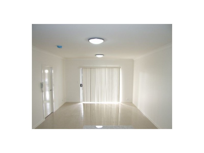 7/15 Rolle Street, Holland Park West QLD 4121