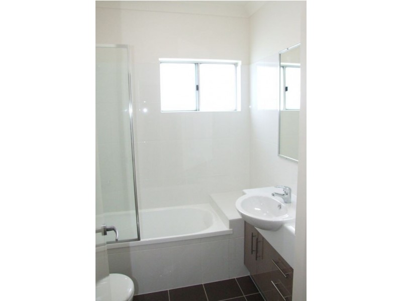 7/15 Rolle Street, Holland Park West QLD 4121