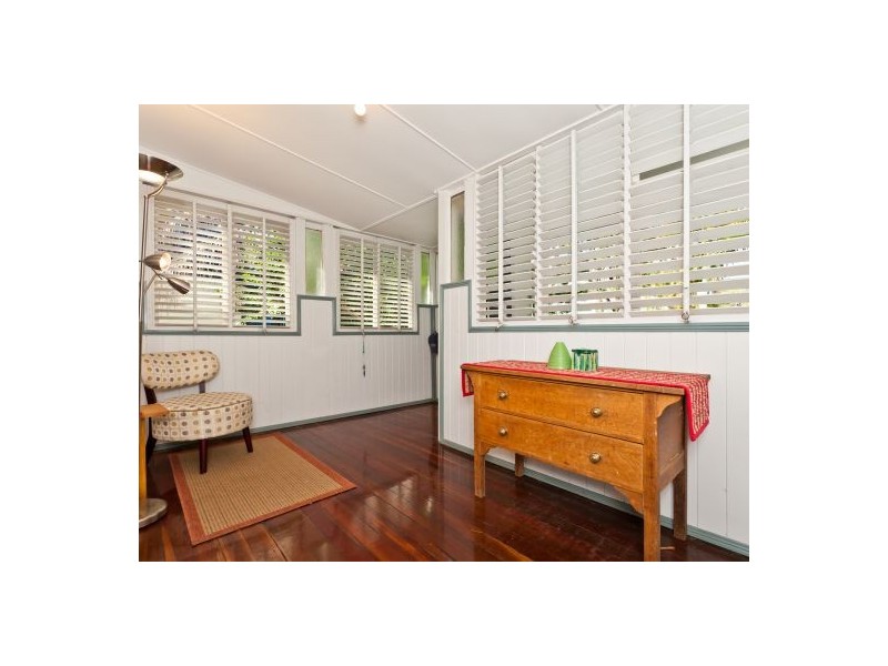 46 Gordon Street, Greenslopes QLD 4120